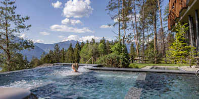 Séjour dans l'hôtel-arbres en Sud-Tyrol
